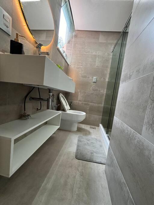 Apartamento Com Otima Localizacao Em Copa -ipanema