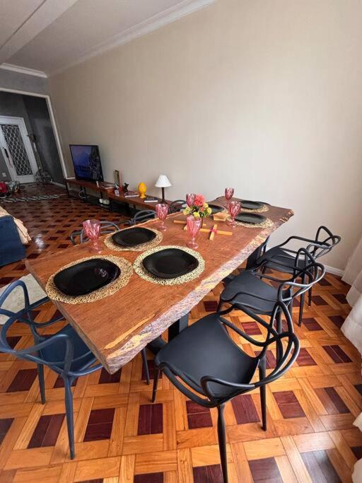 Com Otima Localizacao Em Copa -ipanema Rio de Janeiro