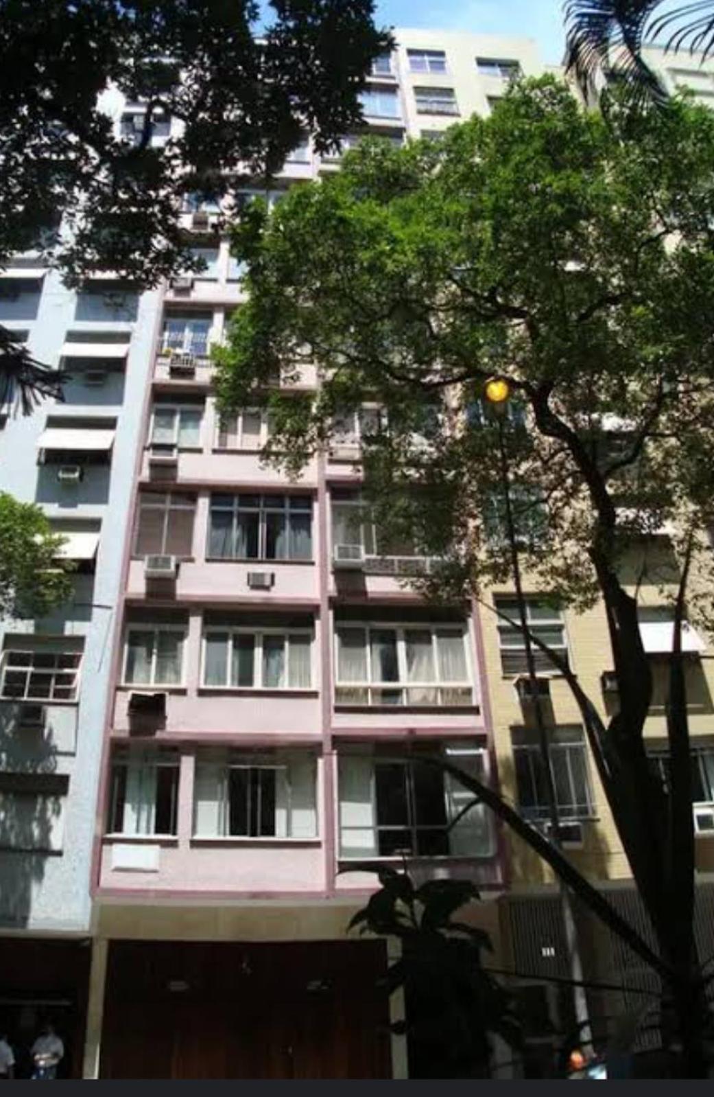 Apartamento Com Otima Localizacao Em Copa -ipanema *