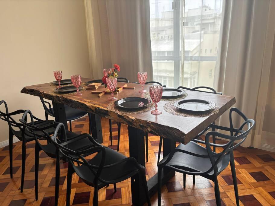 Apartamento Com Otima Localizacao Em Copa -ipanema *