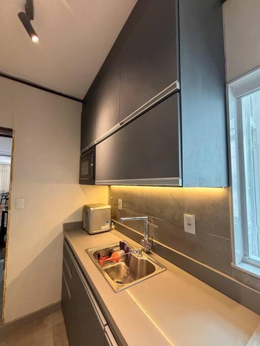 Apartamento Com Otima Localizacao Em Copa -ipanema *
